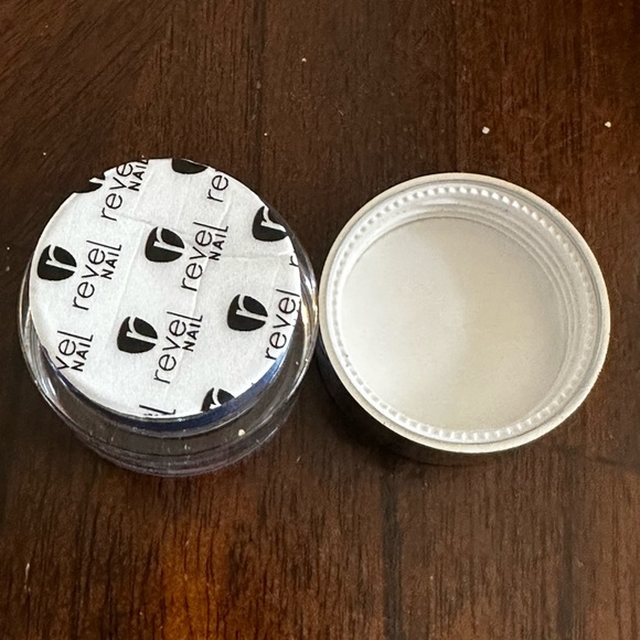 Revel Nail Champion DIP POWDER 0.5 oz - Picture 4 of 5